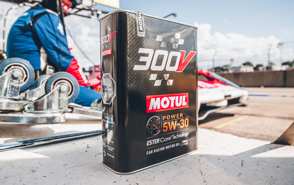 Motul com-1